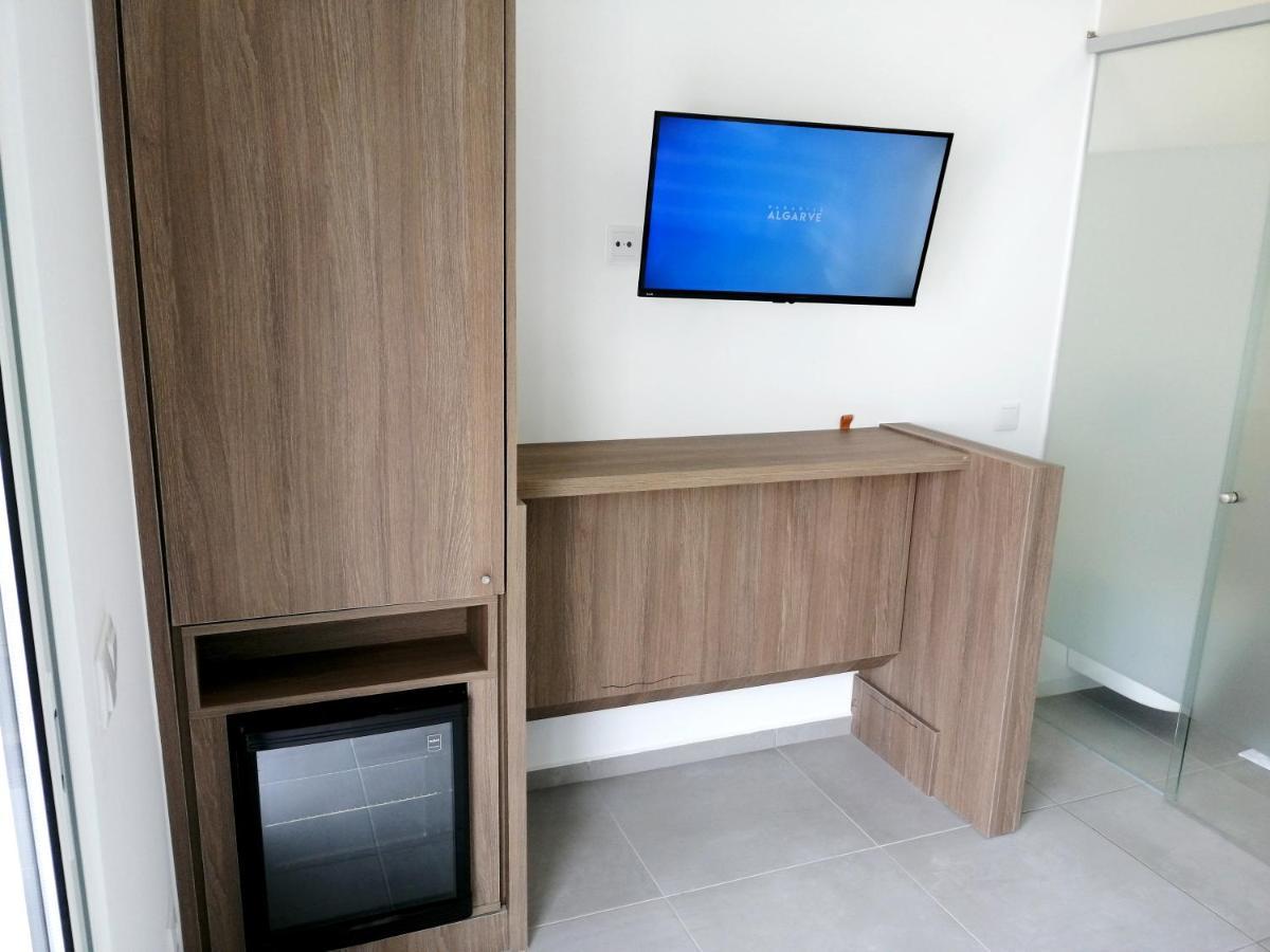 Suites Paradise Algarve Quarteira Bagian luar foto