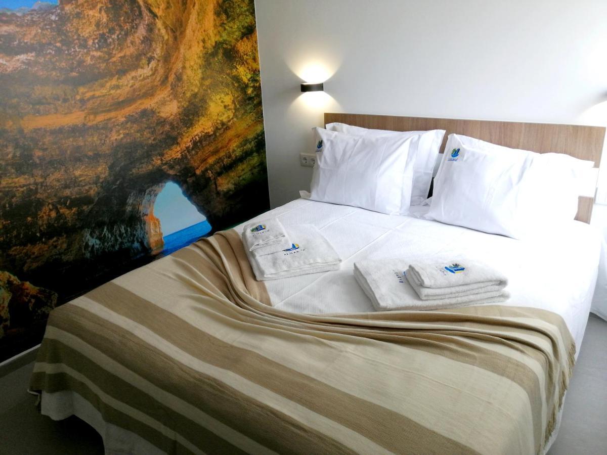 Suites Paradise Algarve Quarteira Bagian luar foto